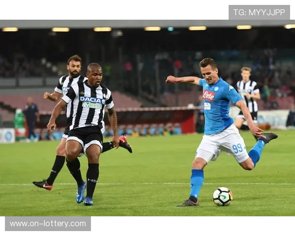 那不勒斯1-0乌迪内斯,超级杯前联赛稳居争冠集团 那不勒斯1-0乌迪内斯,超级杯前联赛稳居争冠集团