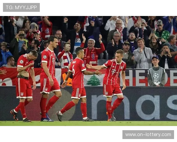 拜仁连续两轮不胜,领先优势缩至6分 拜仁连续两轮不胜,领先优势缩至6分